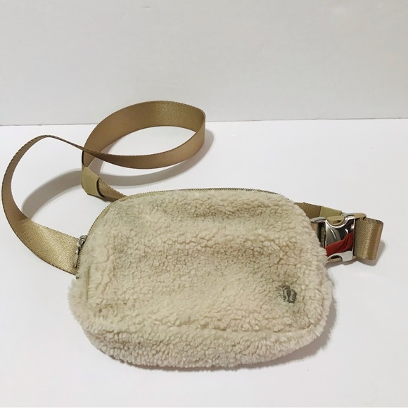 lululemon athletica Handbags - Lululemon Tan Sherpa Crossbody Bag